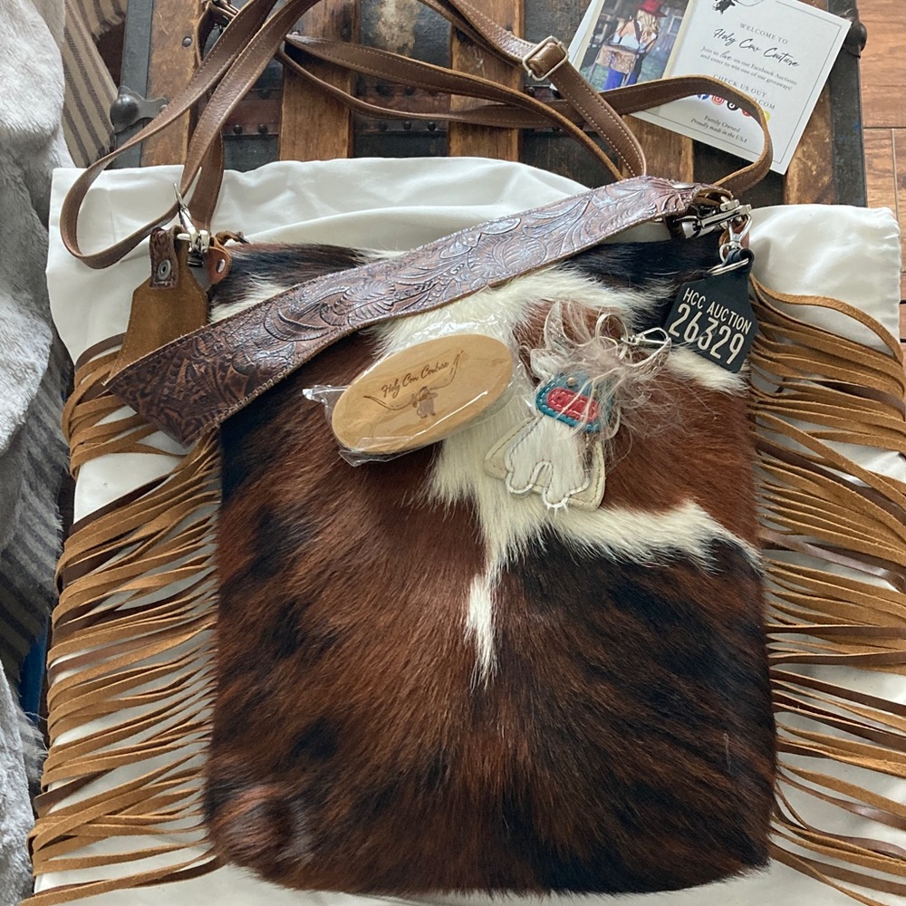 Cowhide Fringe Backpack - Picture 9 of 9